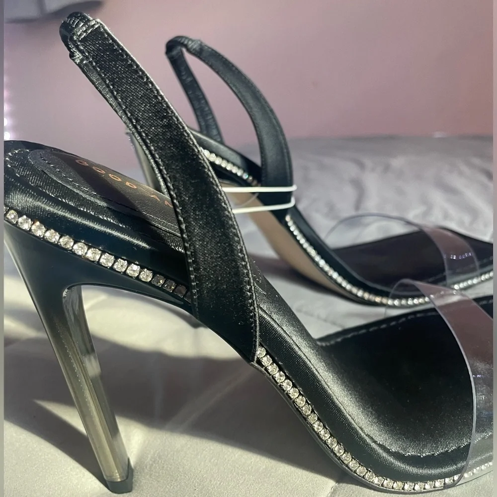 Good American Crystal Crush Lucite Sandal in Black